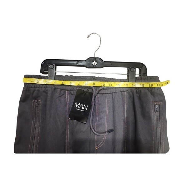 NWT boohooMAN Men’s 2XL Dark Gray Cargo Pants Zip Pockets Jogger Style - Picture 3 of 7